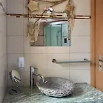 Und Sofa 아파트 *